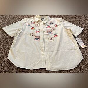womans embroidered button up short sleeve ￼